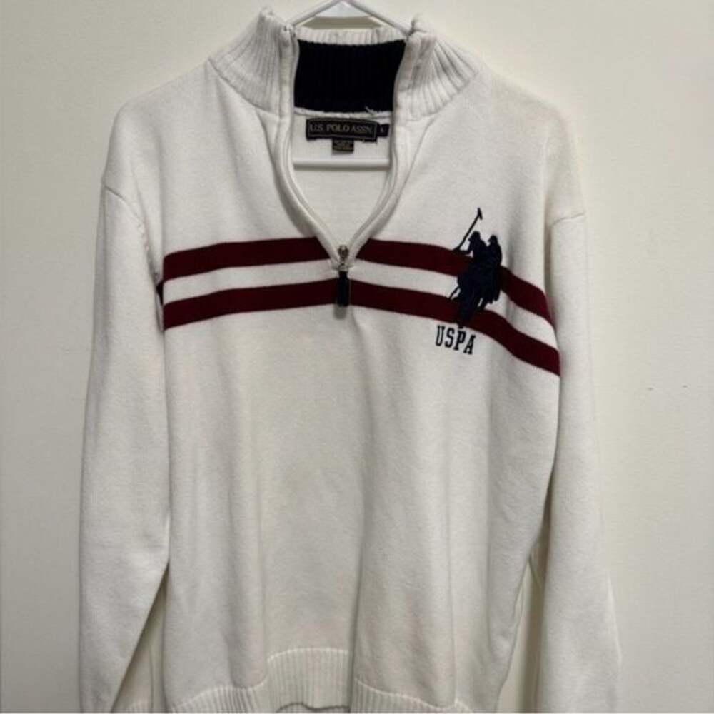 U.S. Polo Assn. White and Burgundy Men's Zip-Up Sweater